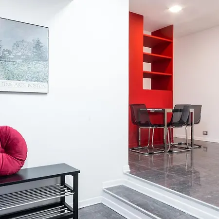 Brera 8 Apartment Milan
