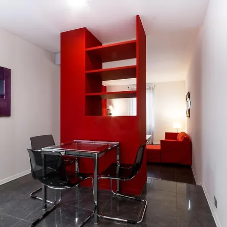 Brera 8 * Milan